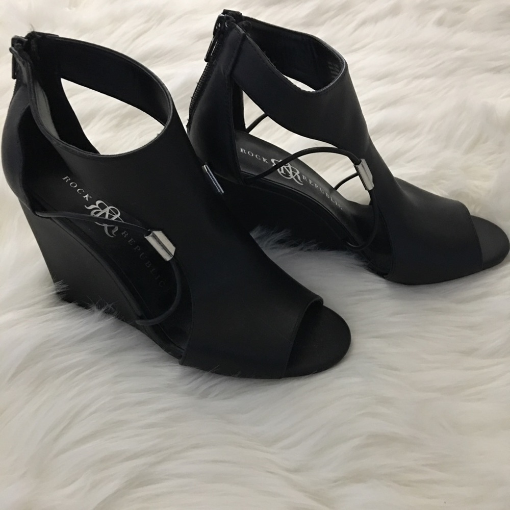 Rock & Republic Shoes
